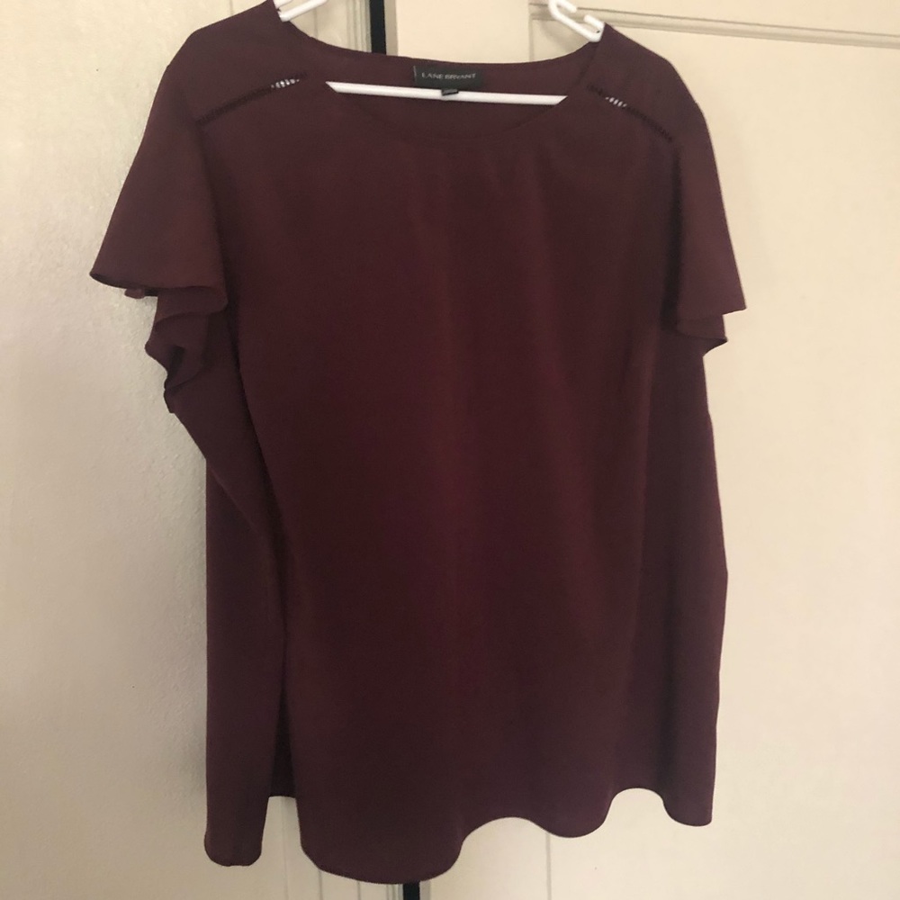 👗3 for $20👚: LB Maroon Flutter Sleeve Top